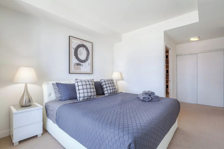 Bedroom 3, Waterfront Majesty Enclaves, Toronto