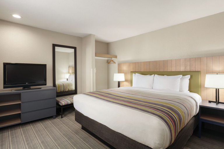 Bedroom 3, Country Inn & Suites By Radisson, Bakersfield, Ca, Kern