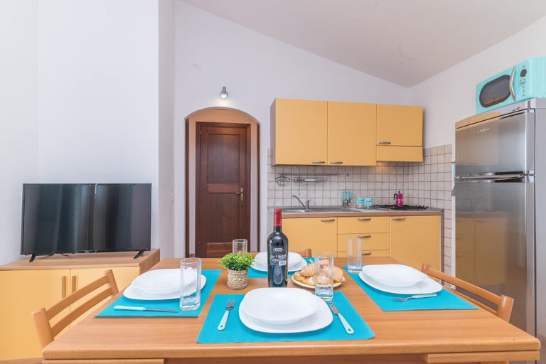 Room 5, Nicole House With Stunning View And Pool, Olbia-Tempio