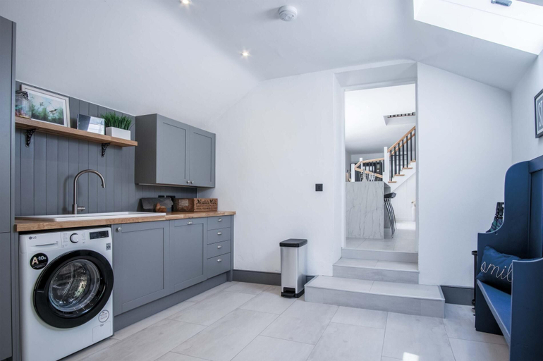 Others 4, The Granary - 3 Bed Barn Conversion - Llawhaden, Pembrokeshire