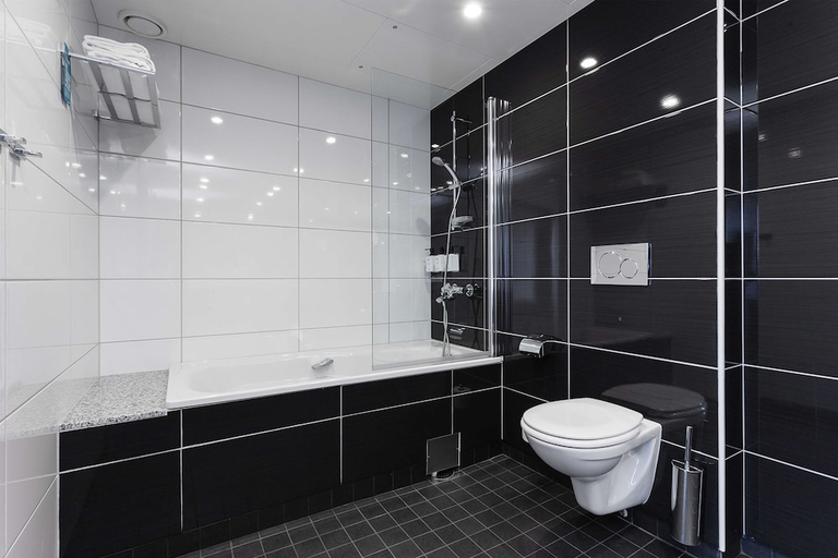 Bathroom 4, Scandic Havet, Bodø