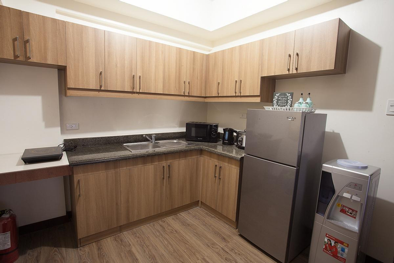 Dining Room 1