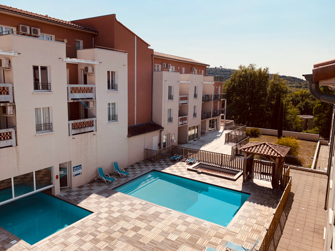 Sport & Beauty 2, Terres de France - Residence Cote Provence, Alpes-de-Haute-Provence