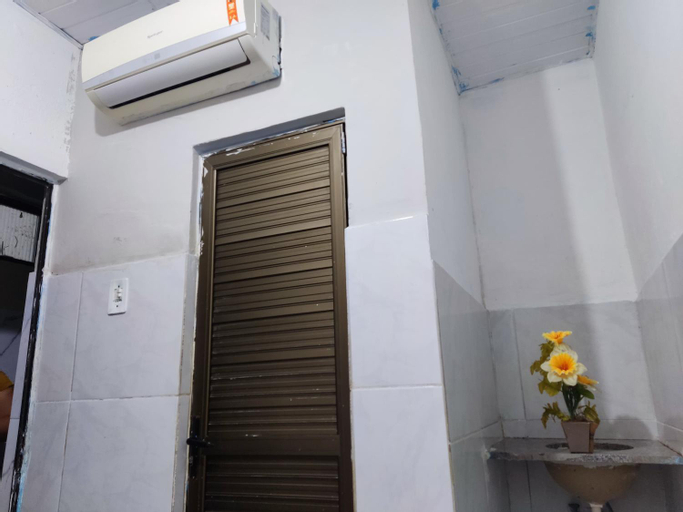 Bathroom 6