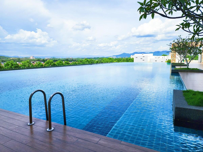 Others 3, KLIA Lili Residensi 5+2 PAX with Stunning Pool, Seremban