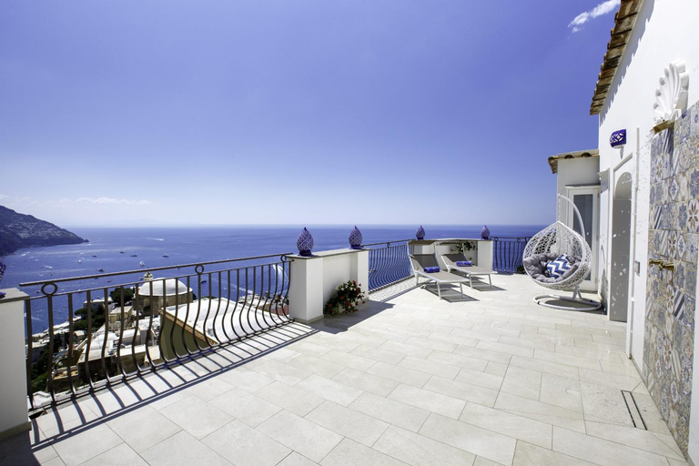 Others 3, Estate4home - Scrigno, Salerno