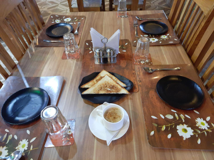 Food & Drinks, Hotel Dev Chhaya Ranikhet, Almora