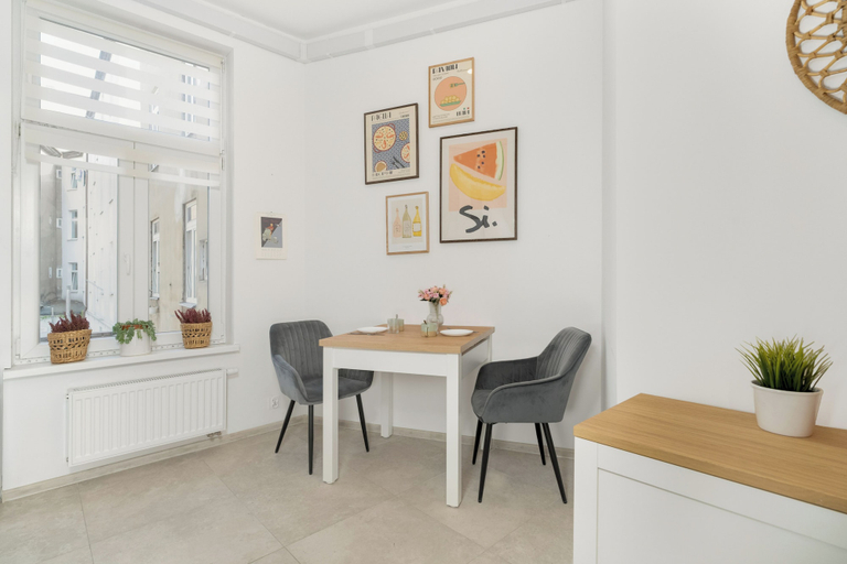 Others 4, Large Family Poznan Apartment by Renters, Poznań City