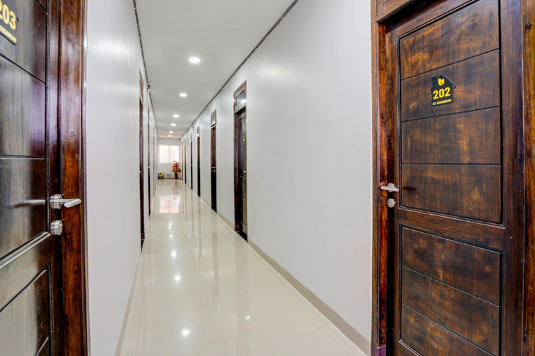 Others 2, Super OYO 92506 K1 Residence Gedangan, Sidoarjo
