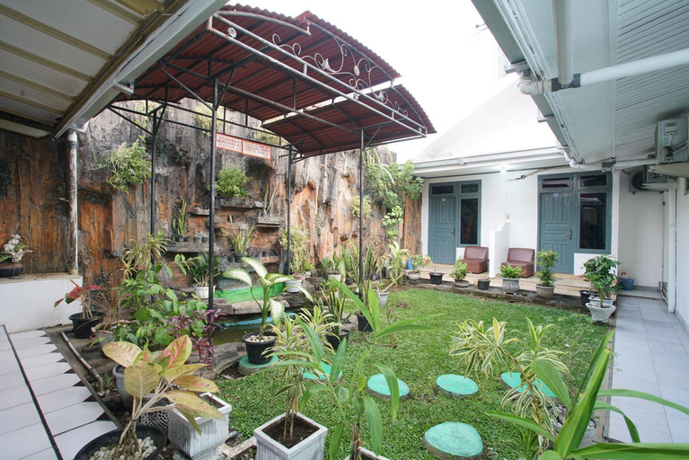 Others 4, Hotel Bhakti Syariah, Padang