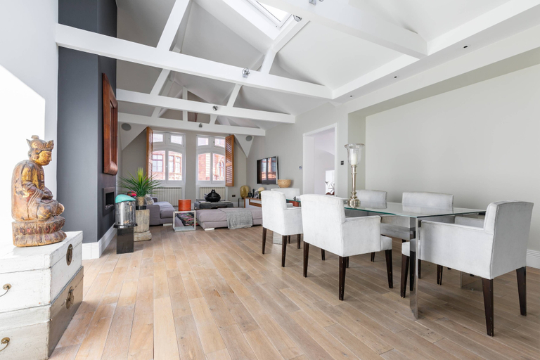 Food & Drinks, Hans Road II by Onefinestay, London