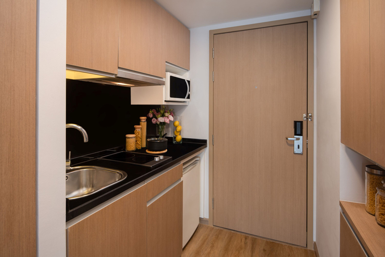 Dining Room 21
