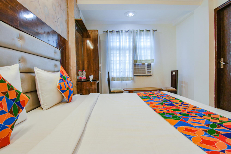 Bedroom 3, FabHotel Airport Avalon, Delhi