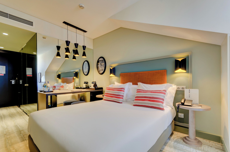 Bedroom 3, Hotel Vincci Baixa, Lisbon