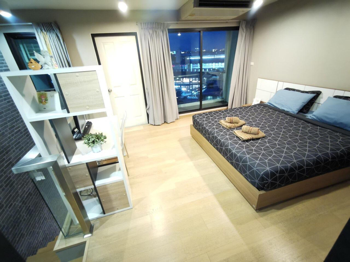 Bedroom 1, Luxury Suite Duplex Jacuzzi near BTS Sukhumvit69, Wattana