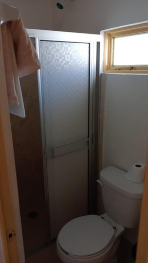 Bathroom 3, Hotel Rocio, Cedral