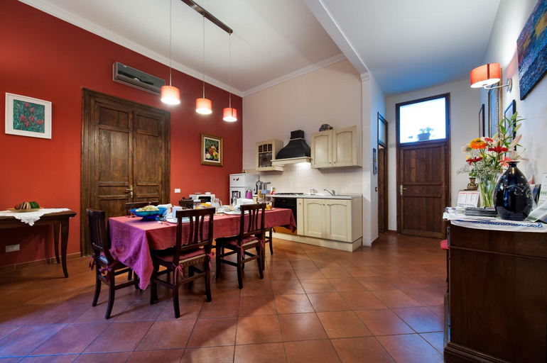 Food & Drinks 4, B&B Casa Degli Artisti, Palermo