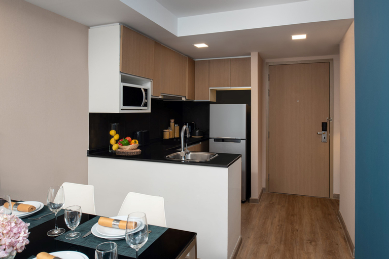 Dining Room 18