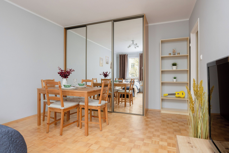 Others 5, Wilanowska Studio Warsaw by Renters, Warsaw