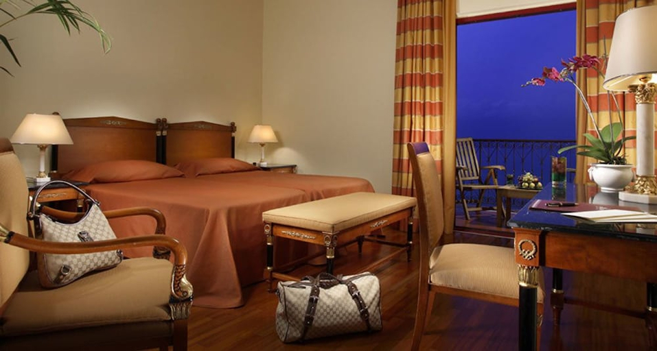 Bedroom 3, Grand Hotel Miramare, Messina