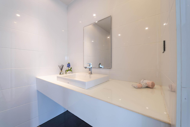 Bathroom 4, Modern 4 Bedroom Pool Villa in Good Location (VY), Hua Hin
