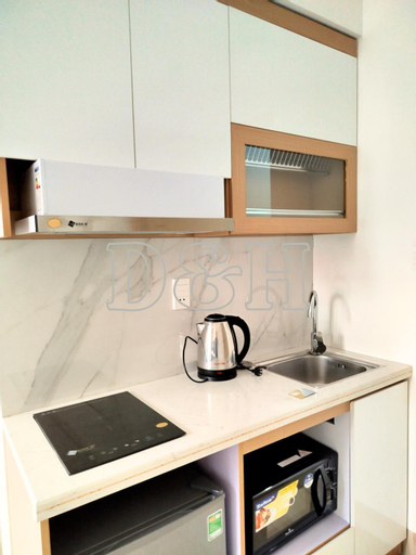 Dining Room 10