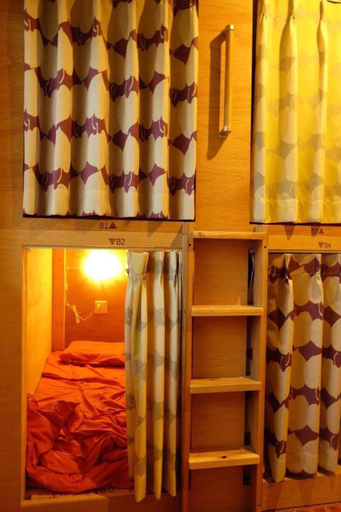 Others 5, Sana Inn Town, Wakayama
