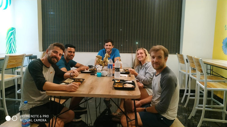 Food & Drinks 5, COLIWO UN (COLIVE AND COWORK), Pune