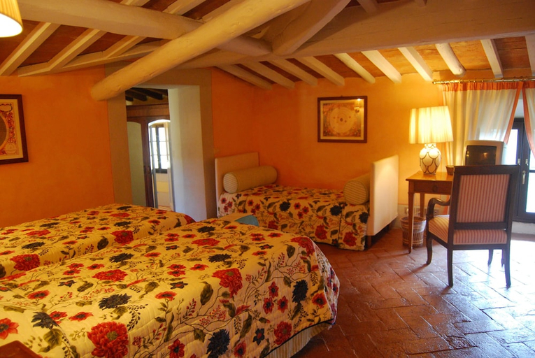 Bedroom 2, Villa Il Poggiale, Florence