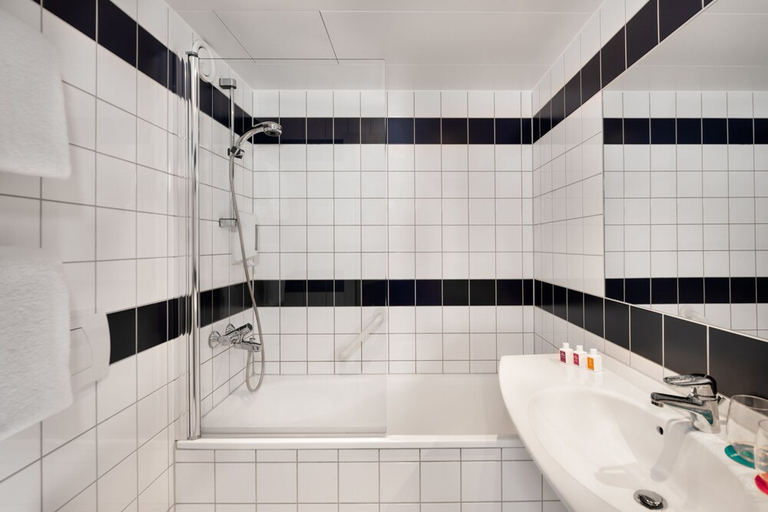 Bathroom 5, Quality Hotel Sarpsborg, Sarpsborg