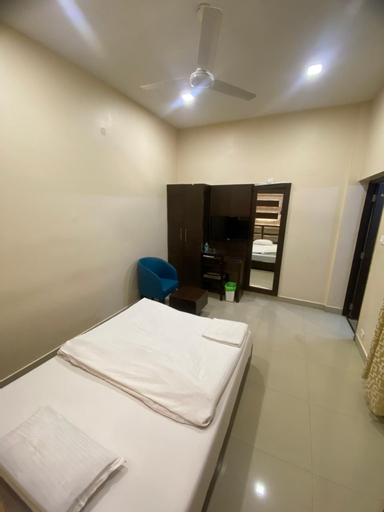 Bedroom 2, GREENS SUITE, Chennai