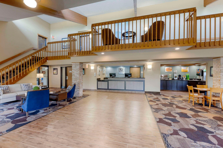 Public Area 2, Quality Inn, Winnebago
