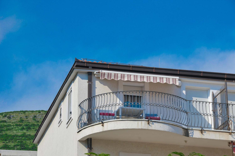 Others 5, Seaside Apartments Petrovac