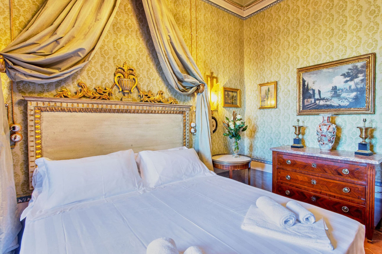 Bedroom 3, Palazzo Nobile di San Donato, Siena