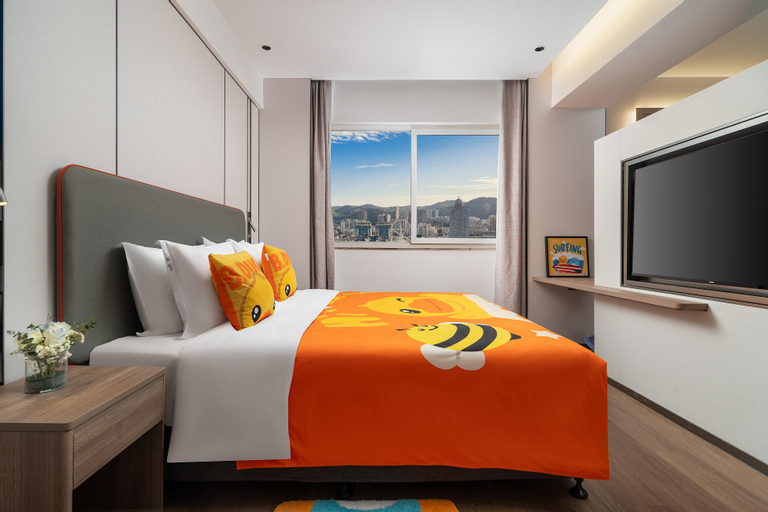 Bedroom 14