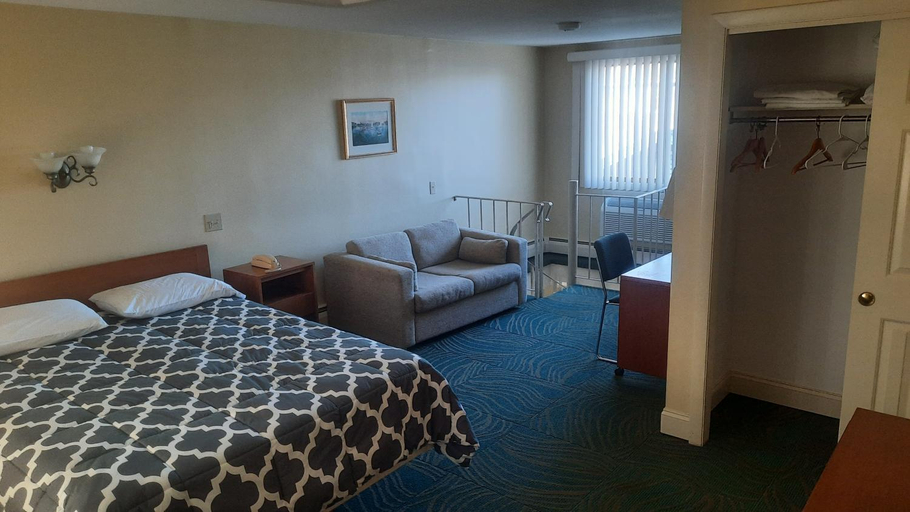 Bedroom 2, Harwichport Resort Club, Barnstable