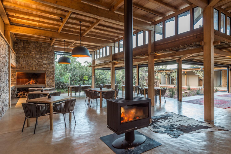 Food & Drinks, Kariega Game Reserve Ukhozi Lodge, Cacadu