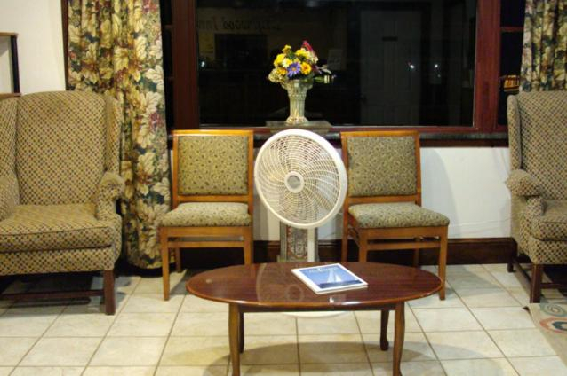 Public Area, Driftwood Inn, Kent