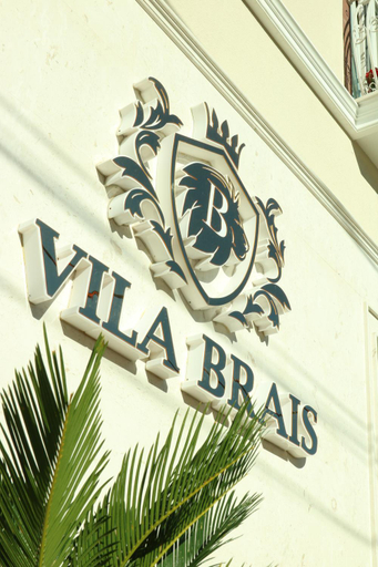 Others 5, Hotel Brais, Durrësit