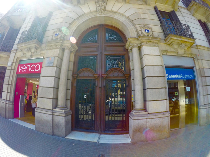 Alternative Creative Youth Hostel, Barcelona