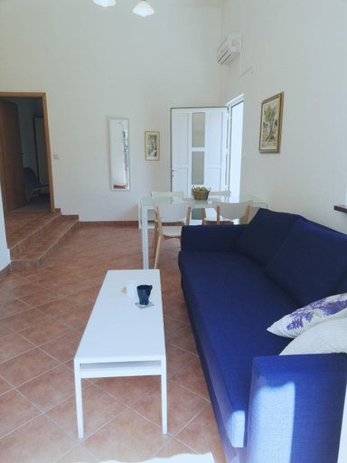 Bedroom 2, Lavender House, Pag