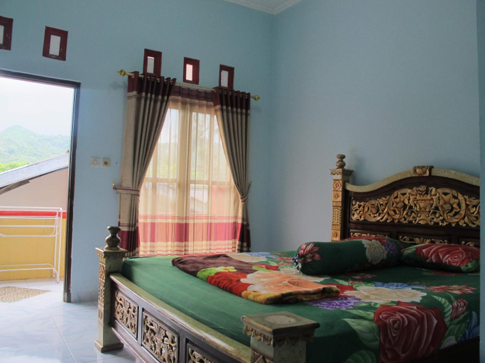 Others 5, MOANA INN, Jepara