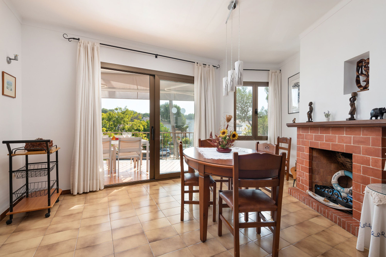 Room 2, La Encina in Alc dia, Baleares
