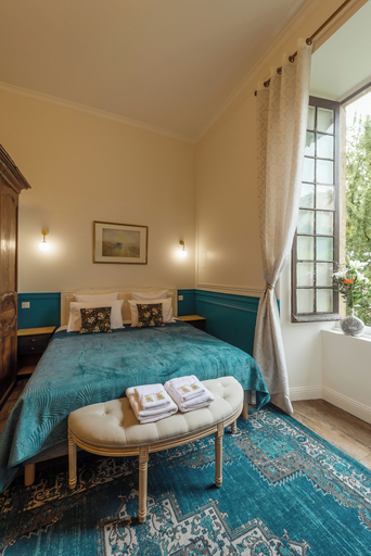 Bedroom 3, Manoir de Laroque Delprat, Lot