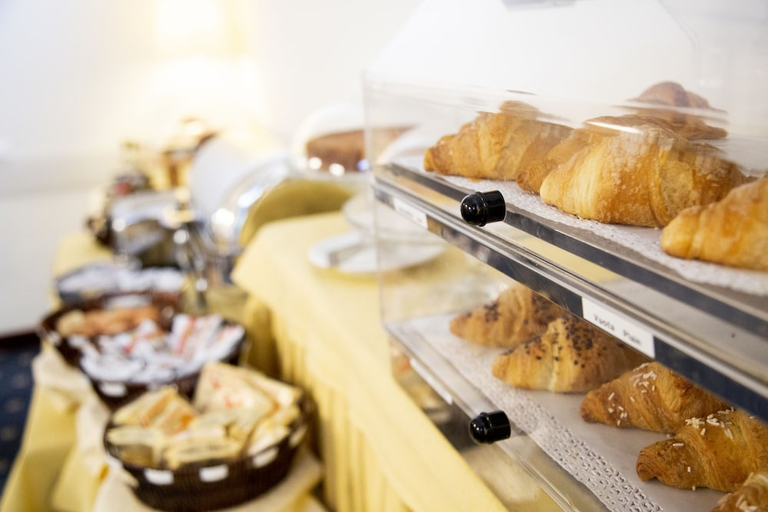 Food & Drinks 5, iH Hotels Milano Eur - Trezzano sul Naviglio, Milano