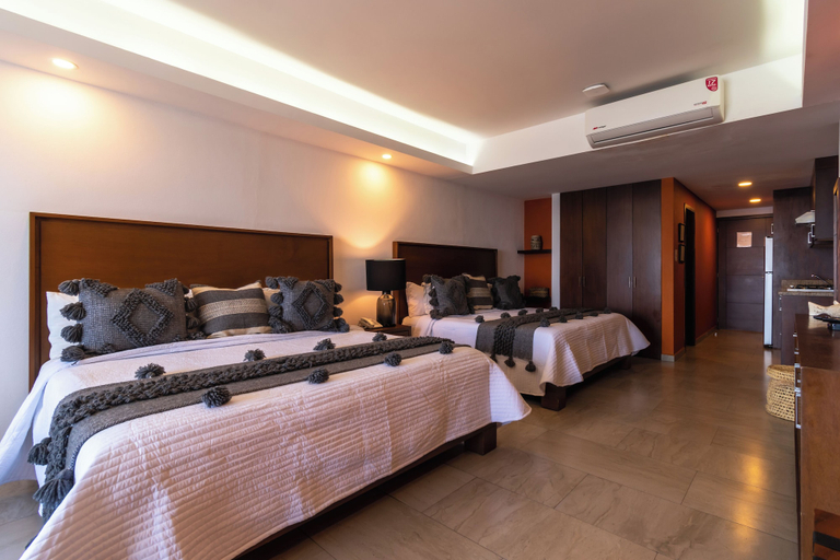 Bedroom 3, The Paramar Beachfront Boutique Hotel - Downtown Malecon, Puerto Vallarta