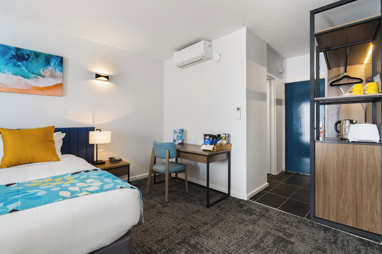 Bedroom 2, Mantra Bunbury, Bunbury