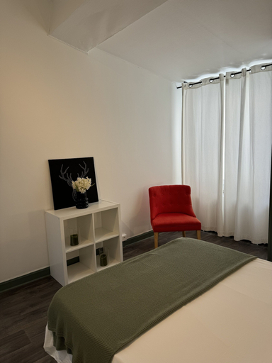 Bedroom 2, Maison Bacou Cité 4, Aude
