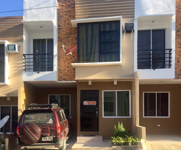 2-storey townhouse (not available), Tagbilaran City