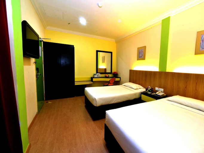 Bedroom 16